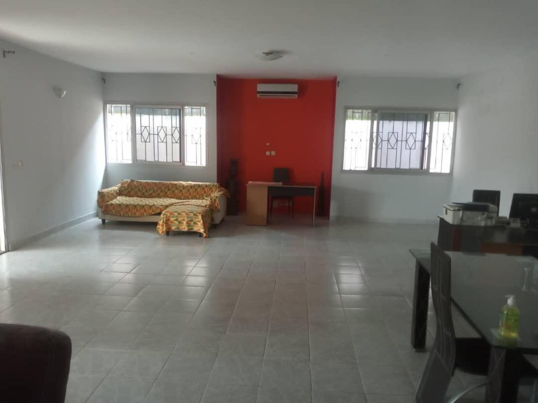 Residences Hotels Inovalis Abidjan Extérieur photo