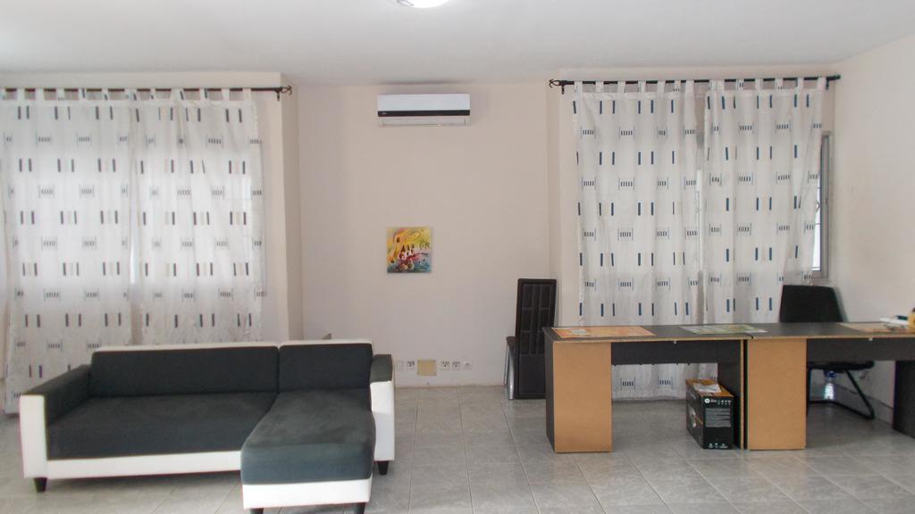 Residences Hotels Inovalis Abidjan Extérieur photo